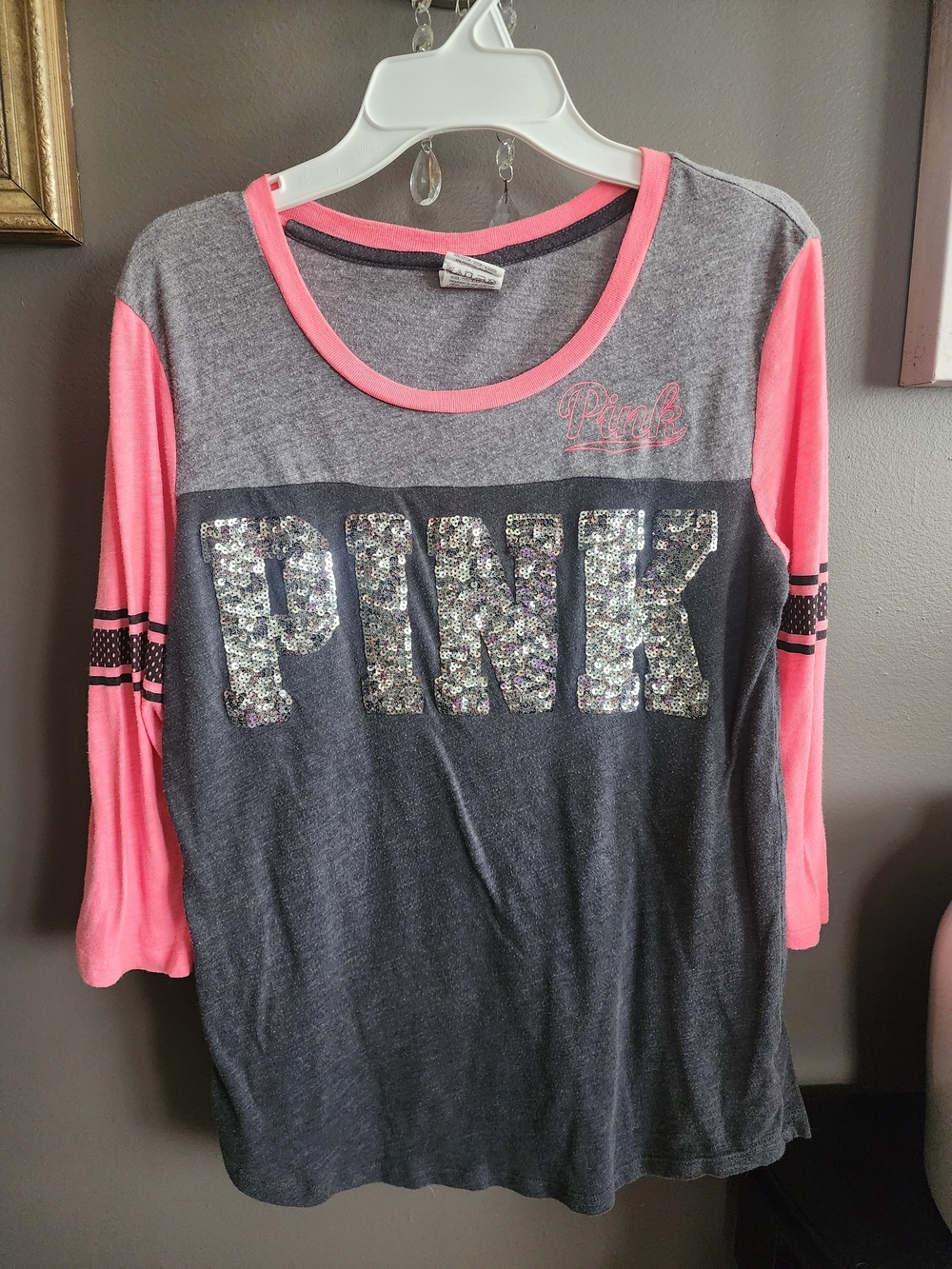 PINK Victoria's Secret Gray & Pink Sequin Logo Long Sleeve Tee